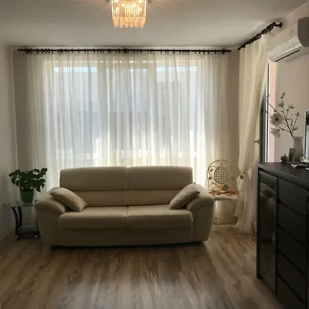 39 улица „братя господинови“ Black Sea Breeze Apartment *